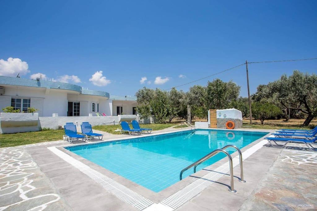 Villa Deluxe