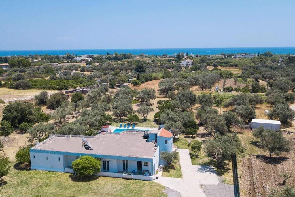 Deluxe Villa
